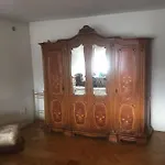 Ana Ipatescu Villa